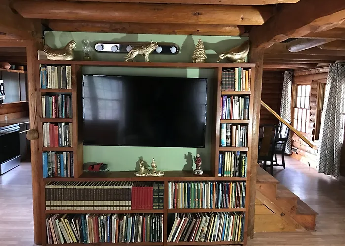 Mountain Trail Lodge And Vacation Rentals